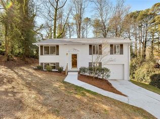 2564 Timberly Dr SE, Marietta, GA 30060