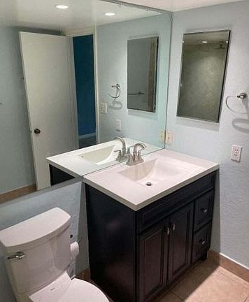 4th image of 124 NE 19th Ct APT 108B