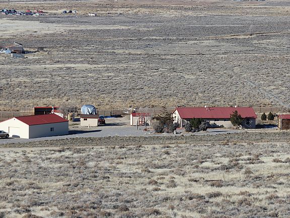 2nd image of 209 Lost Wells Butte Dr