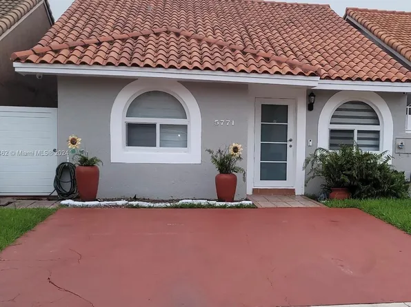 5771 W 21st Ave, Hialeah, FL 33016