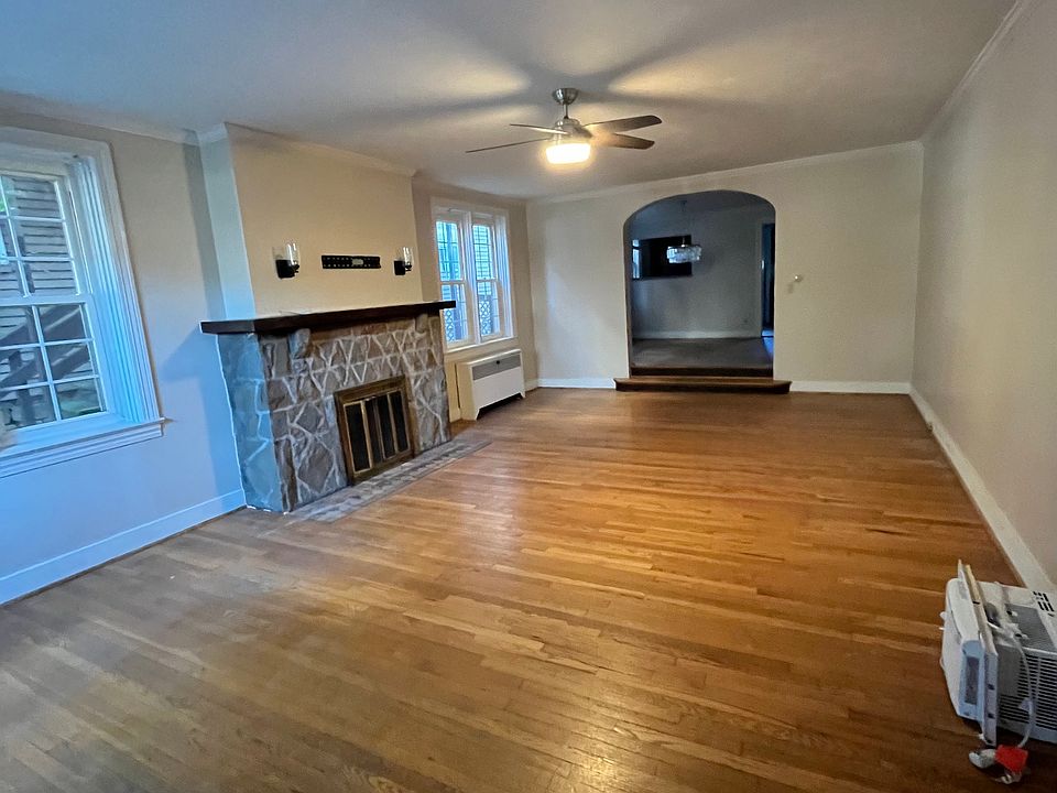 1st image of 802 Gaskill Ave