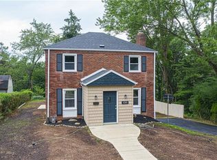 120 Elizabeth Dr, Pittsburgh, PA