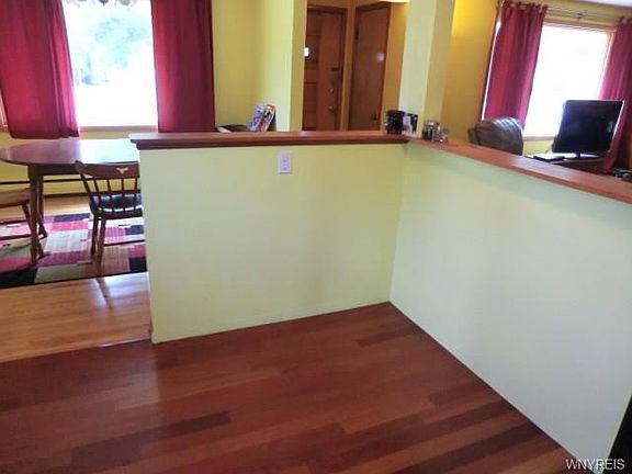 5th image of 544 Homecrest Dr