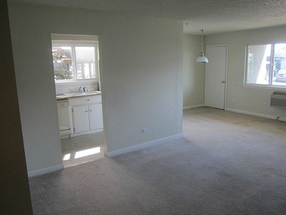 3rd image of 440 Saint Helens Ave Unit 201