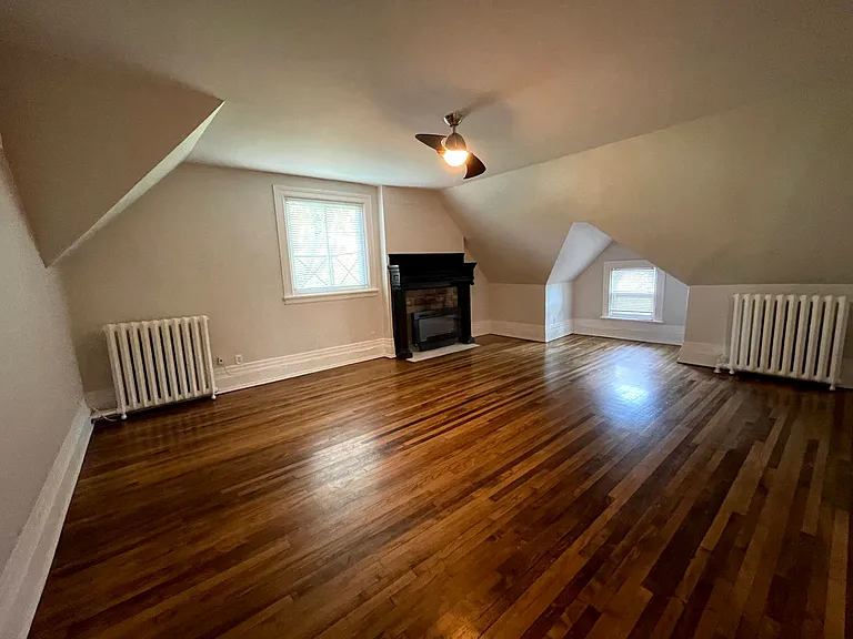 377 Stewart St #6 — Photo 9