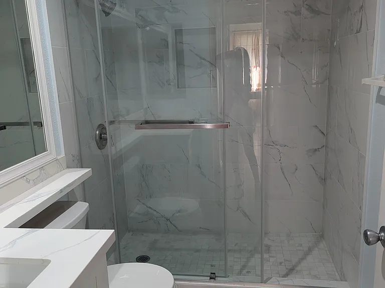 8308 Regents Rd #1E — Photo 17