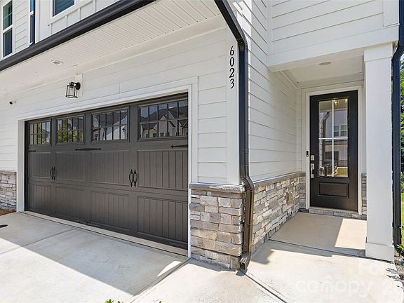 4th image of 6023 Corbin Woods Ct