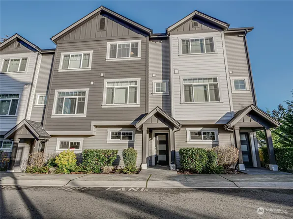 151 SW 185th Lane, Normandy Park, WA 98166