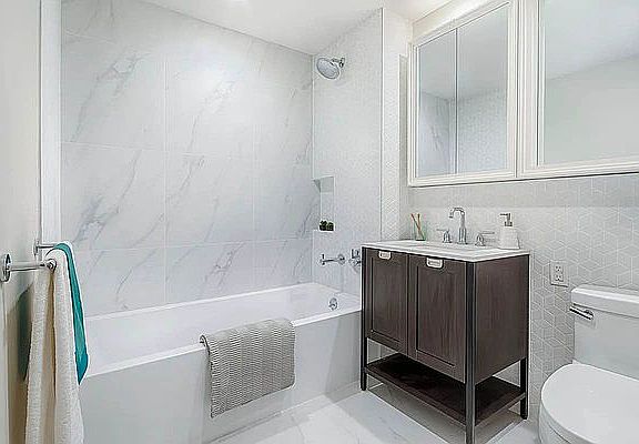 5th image of 409 Eastern Pkwy #11T