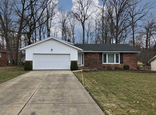 656 Lander Dr, Highland Heights, OH