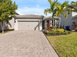 4453 Ficus St, Hollywood, FL 33021