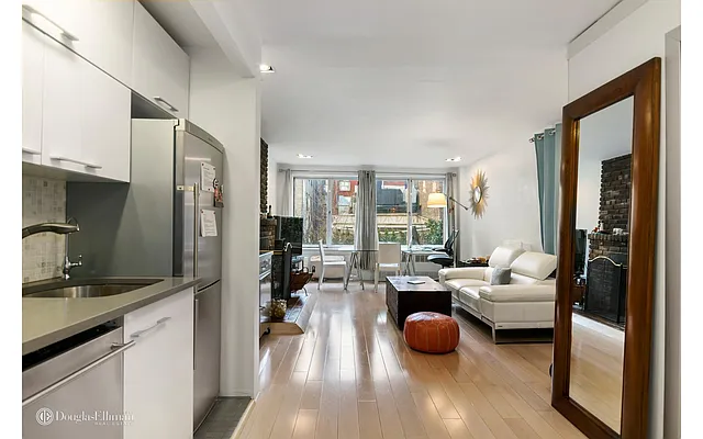 Rented by Douglas Elliman | media 11