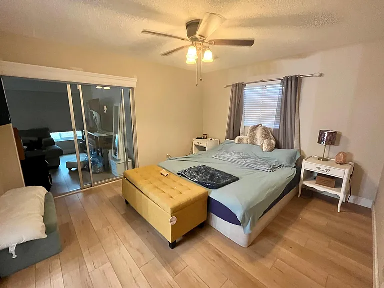 310 Dorchester Dr — Photo 2