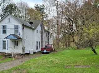 9 Holmes Ave, New Berlin, NY 13411
