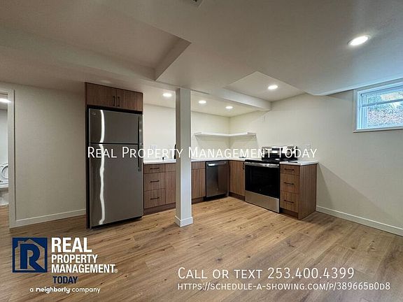 3rd image of 910 N Union Ave #B