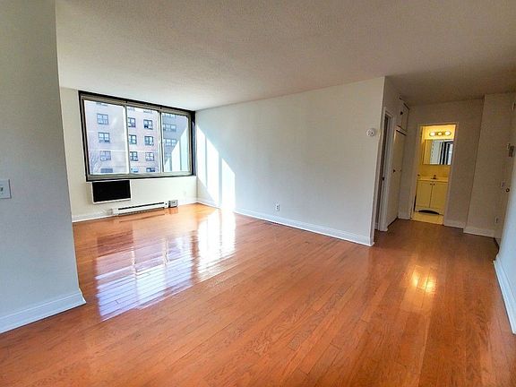 3rd image of 1966 1st Ave APT 2B