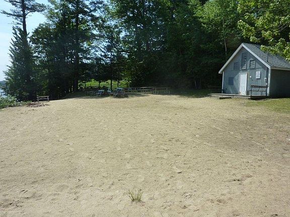 5th image of 38 Balsam Dr