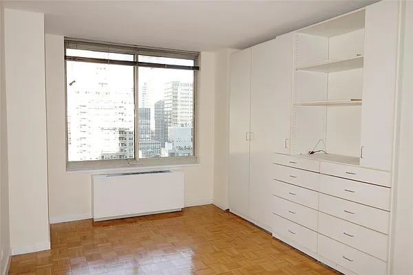 Rented by Douglas Elliman | media 34