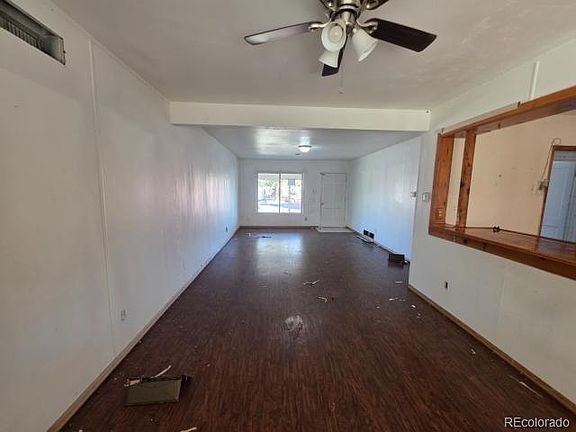 5th image of 1027 Troy Street