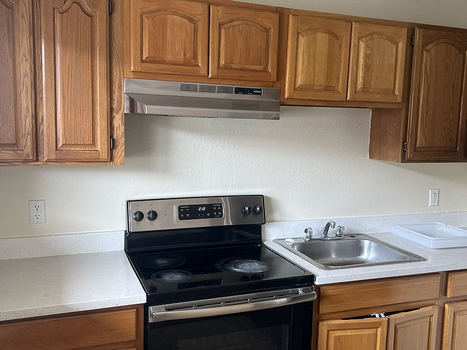 1st image of 10031-10059 Macarthur Blvd