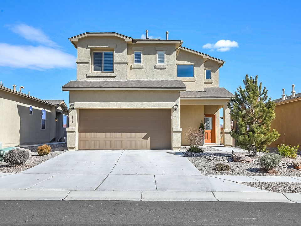 1st image of 808 Ekarma Dr NW