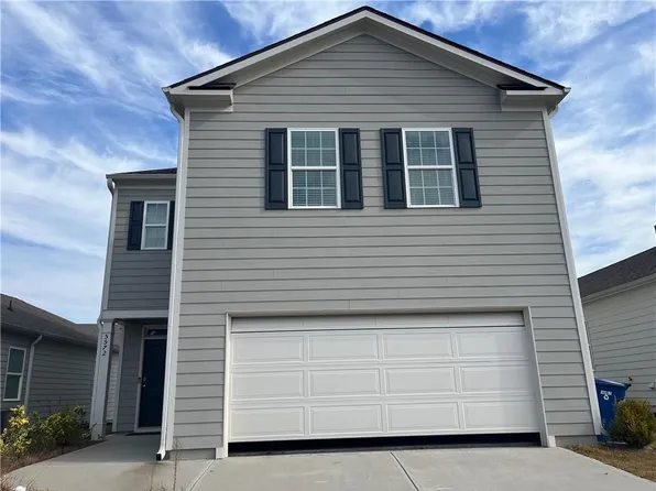 5572 Foxglove Way, Oakwood, GA 30566