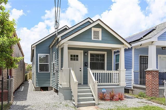 1st image of 3410 Bruxelles St