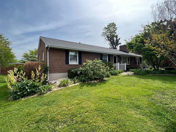 2nd image of 236 Parkwood Ave