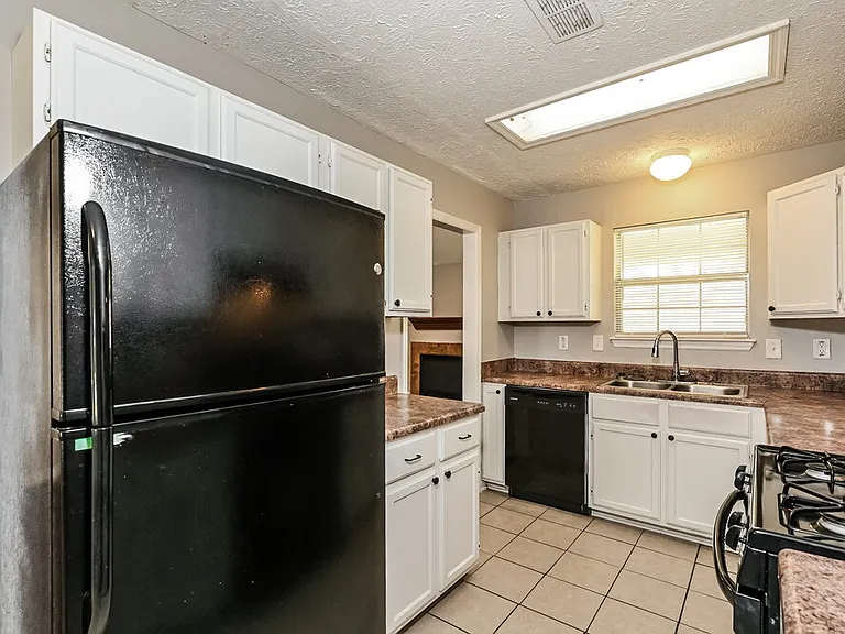 2085 Corners Circle Trce — Photo 7