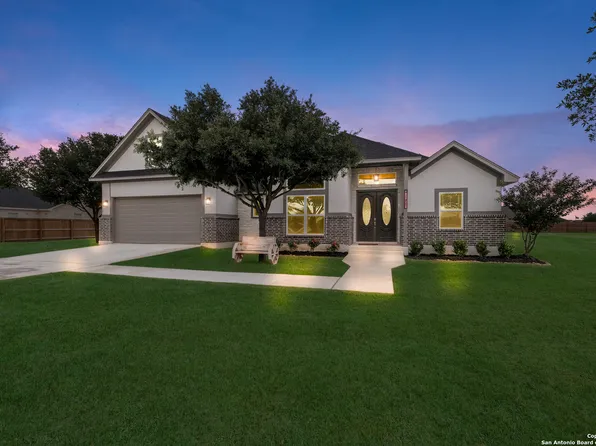 121 tree farm, Lytle, TX 78052