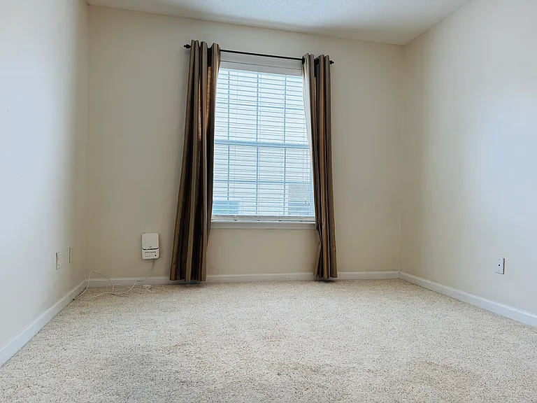 7361 Hollis St — Photo 14