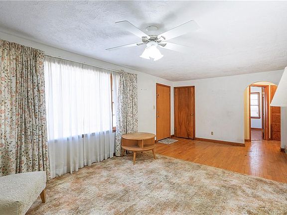 4th image of 6207 Arcadia Ave