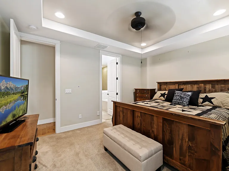296 E Grove Creek Ln — Photo 7