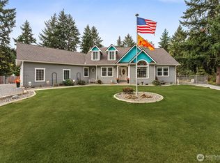 22128 Whispering Pines Dr E, Graham, WA