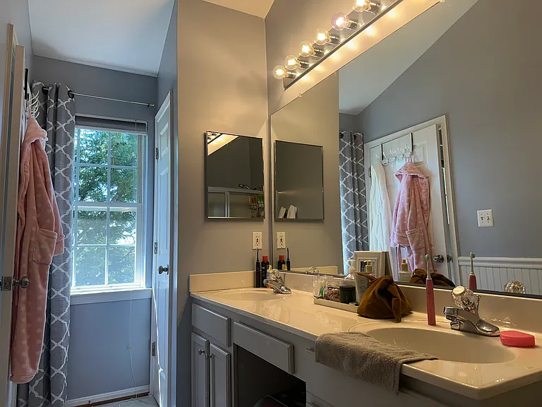 61 Harbour Heights Dr — Photo 30