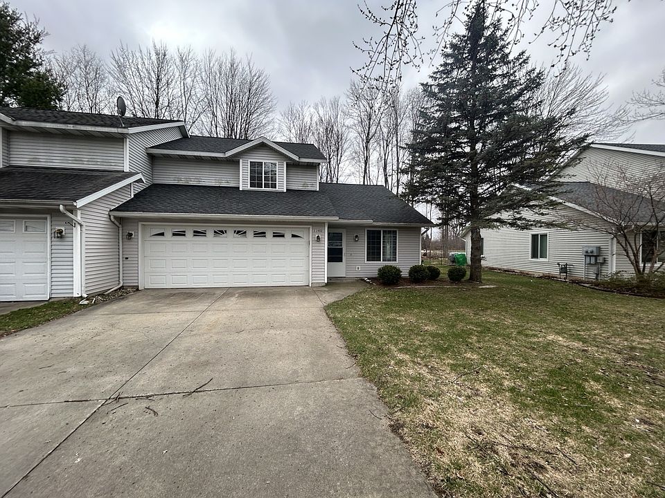1st image of 11902 Seven Pine Dr