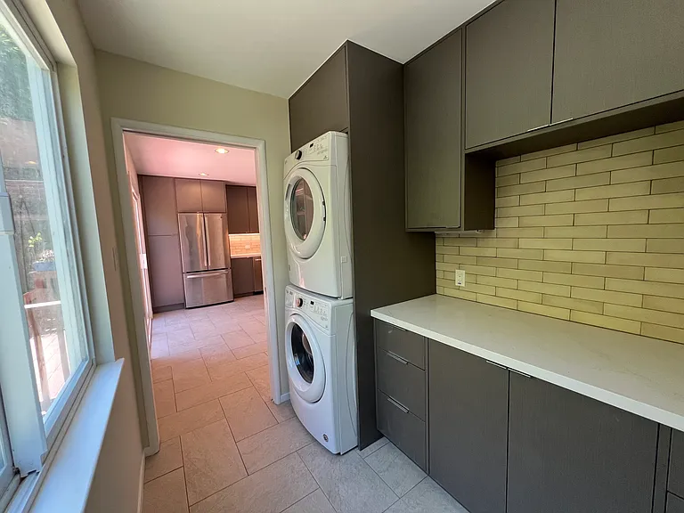 4067 Wesley Way — Photo 8