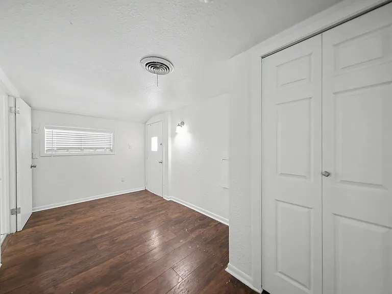 116 W Arlo Rd — Photo 9