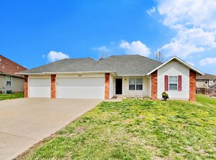 1003 W Snider St, Ozark, MO 65721