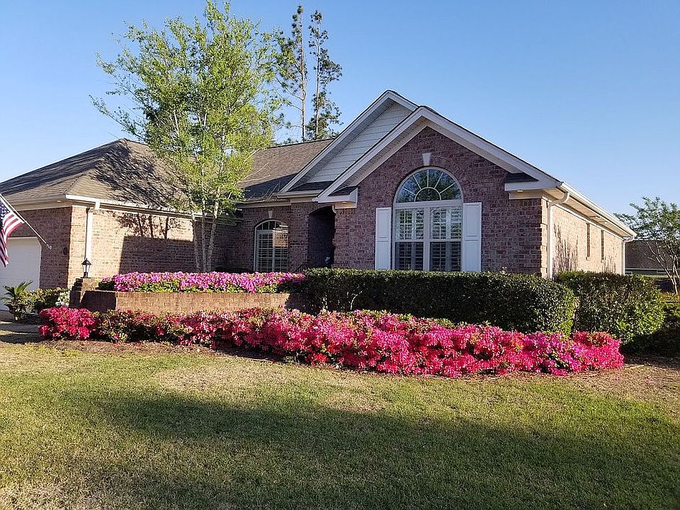 1st image of 802 Aqua Ln