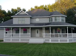 901 3rd Ct, Cleveland, MN 56017