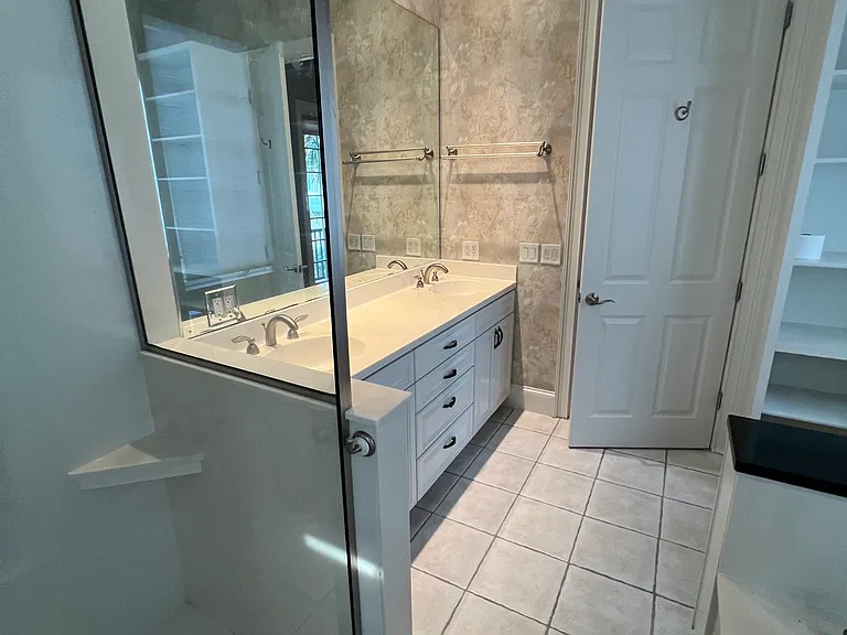100 Factory Creek Ct — Photo 48