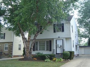 1207 Dorsh Rd, South Euclid, OH 44121