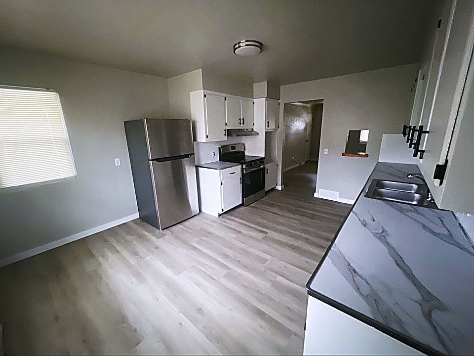 1st image of 304 Hazel St #A