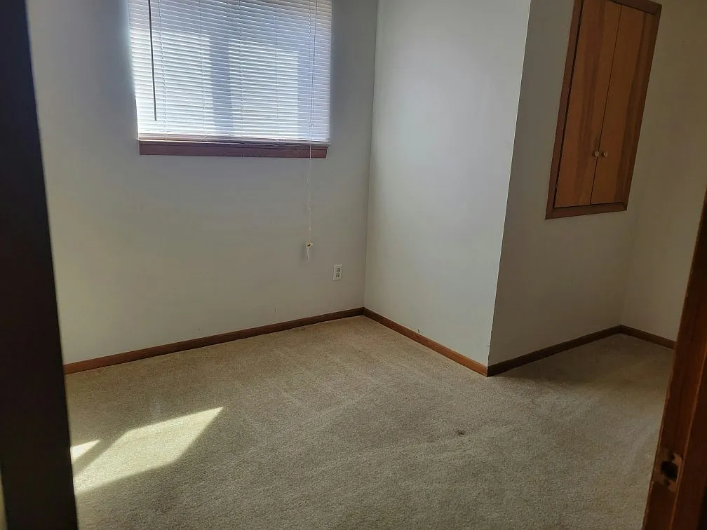 524 Neosho Street, Unit Apartment 4 — Photo 4
