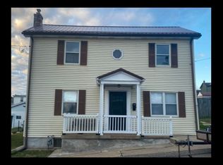 248 Oak St, Mount Pleasant, PA 15666