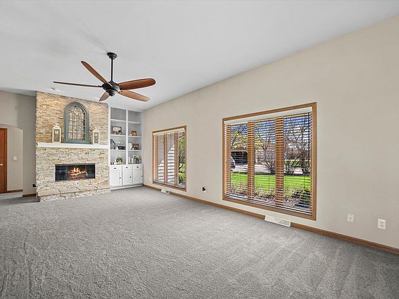 5th image of 209 Green Valley DRIVE