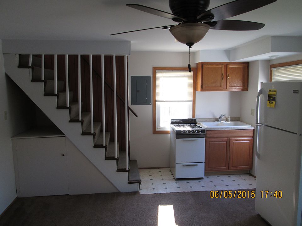 living room, kitchen