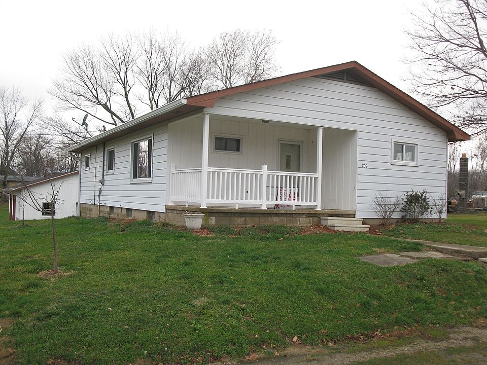1st image of 702 N Park Ave