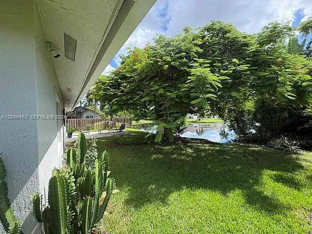 16850 Crestview Ln — Photo 43
